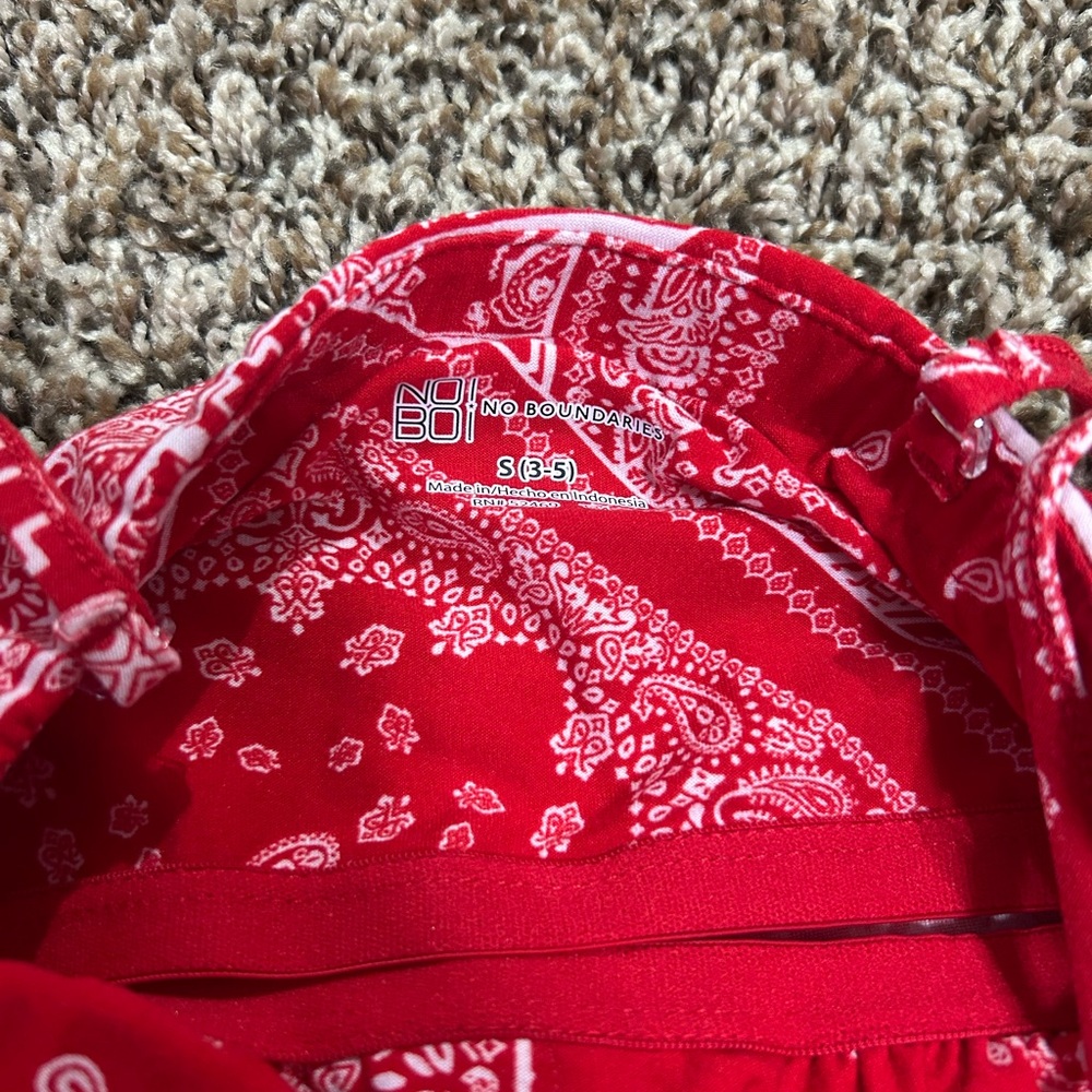 No Boundaries Red Bandana-Print Spaghetti Strap Camisole - Picture 2 of 3